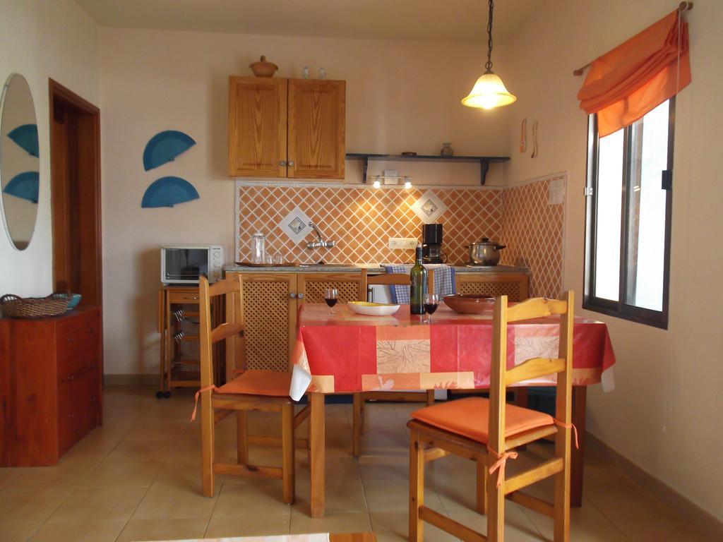 Bungalows El Paradiso Tazacorte Chambre photo